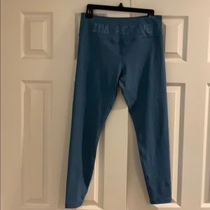 Zyia blue steel workout leggings